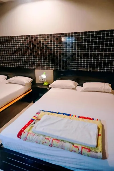 CÁT PHÚC HOTEL – Foto’s 12
